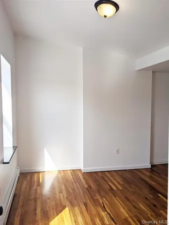 $1,750 | 24-26 Academy Street, Unit 2, Poughkeepsie, NY 12601