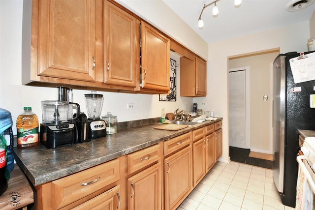 8901 South Roberts Road, Unit 308 Hickory Hills, IL 60457 - Photo 7 of 20