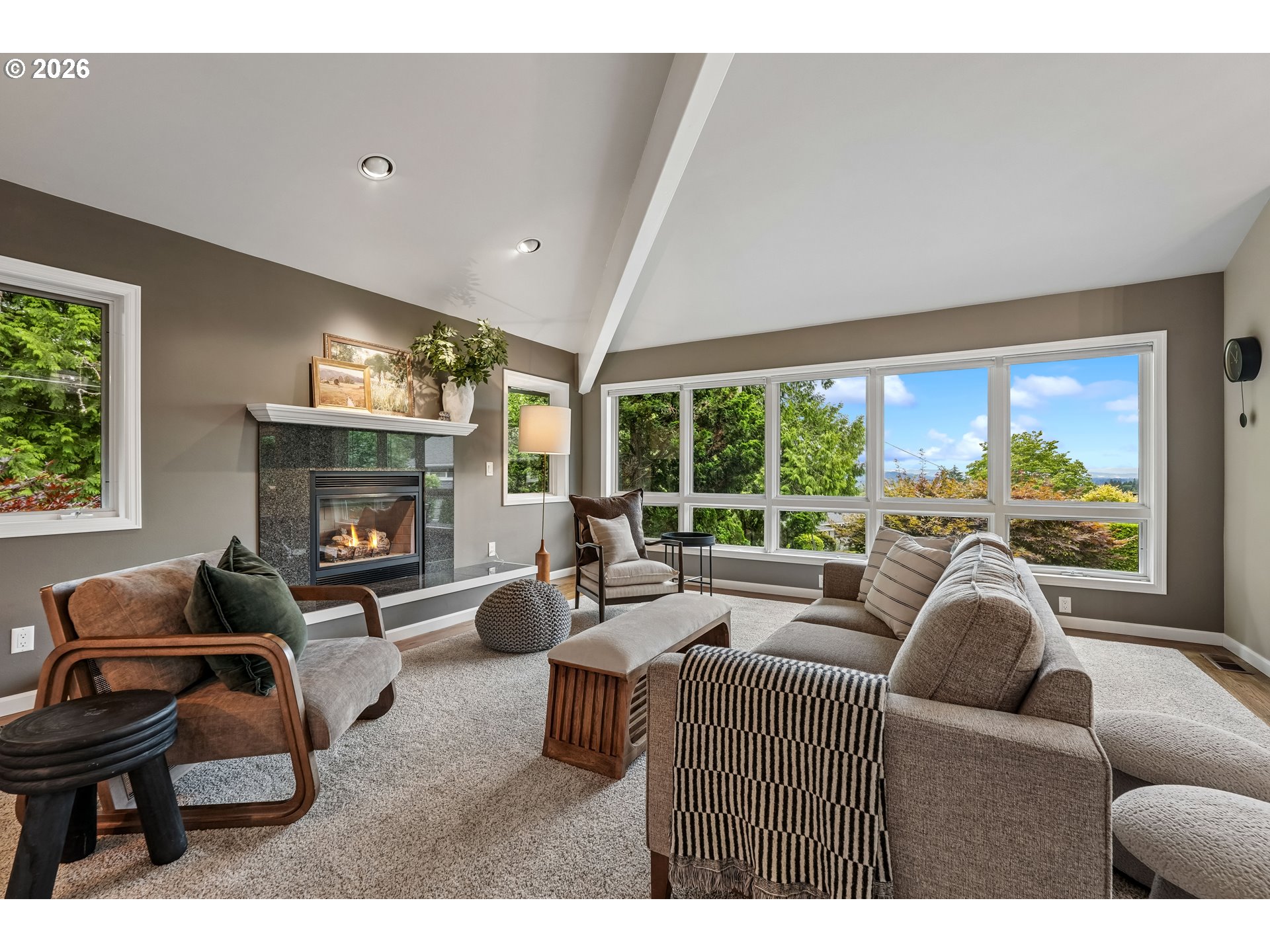 7883 Southwest Linden Road Portland, OR 97225 - Photo 6 of 45