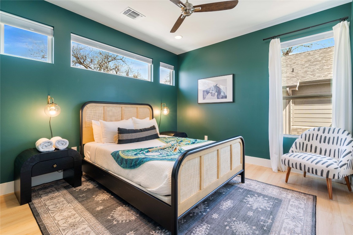 1126 Linden Street, Unit 1 Austin, TX 78702 - Photo 18 of 26 Bedroom 2