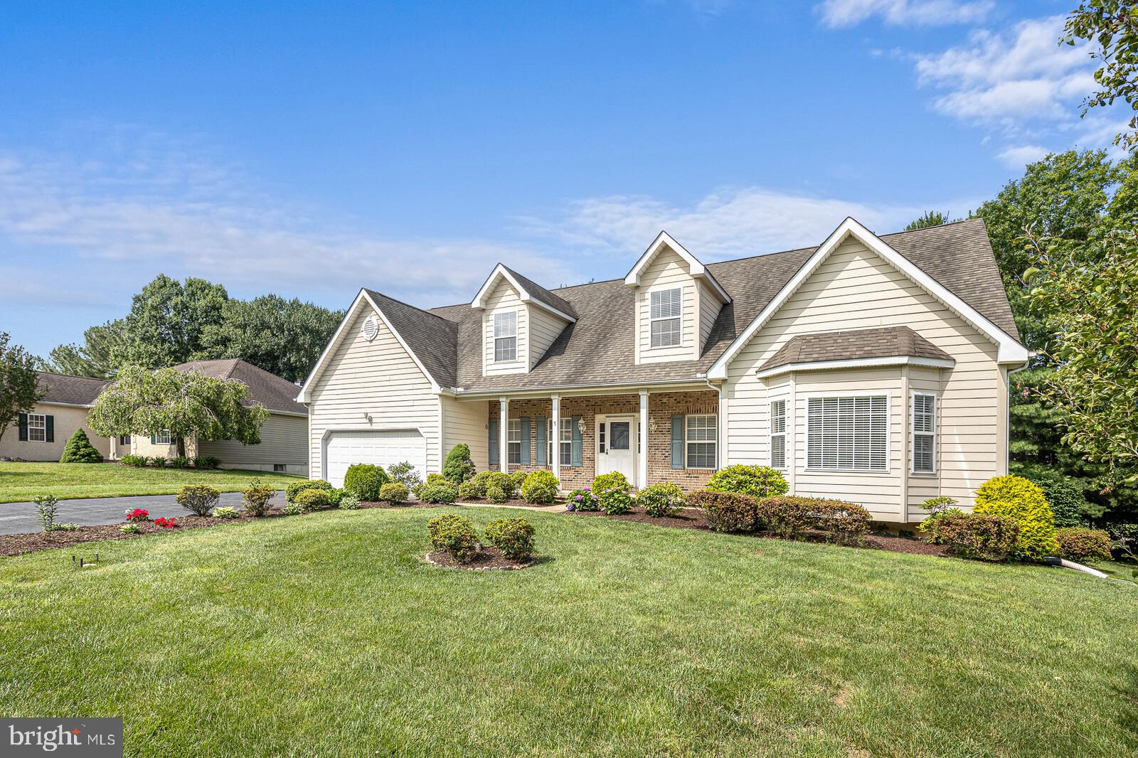 1 Sunrise Circle Newark, DE 19713 - Photo 1 of 28 Welcome to 1 Sunrise Circle!