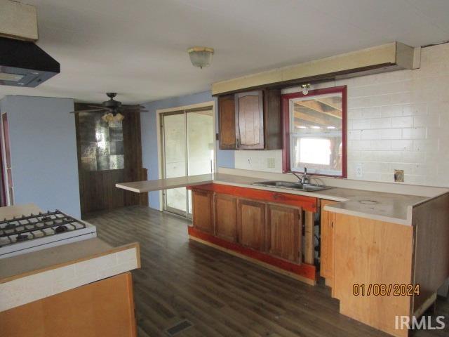 11933 Monroeville Road Monroeville, IN 46773 - Photo 3 of 15