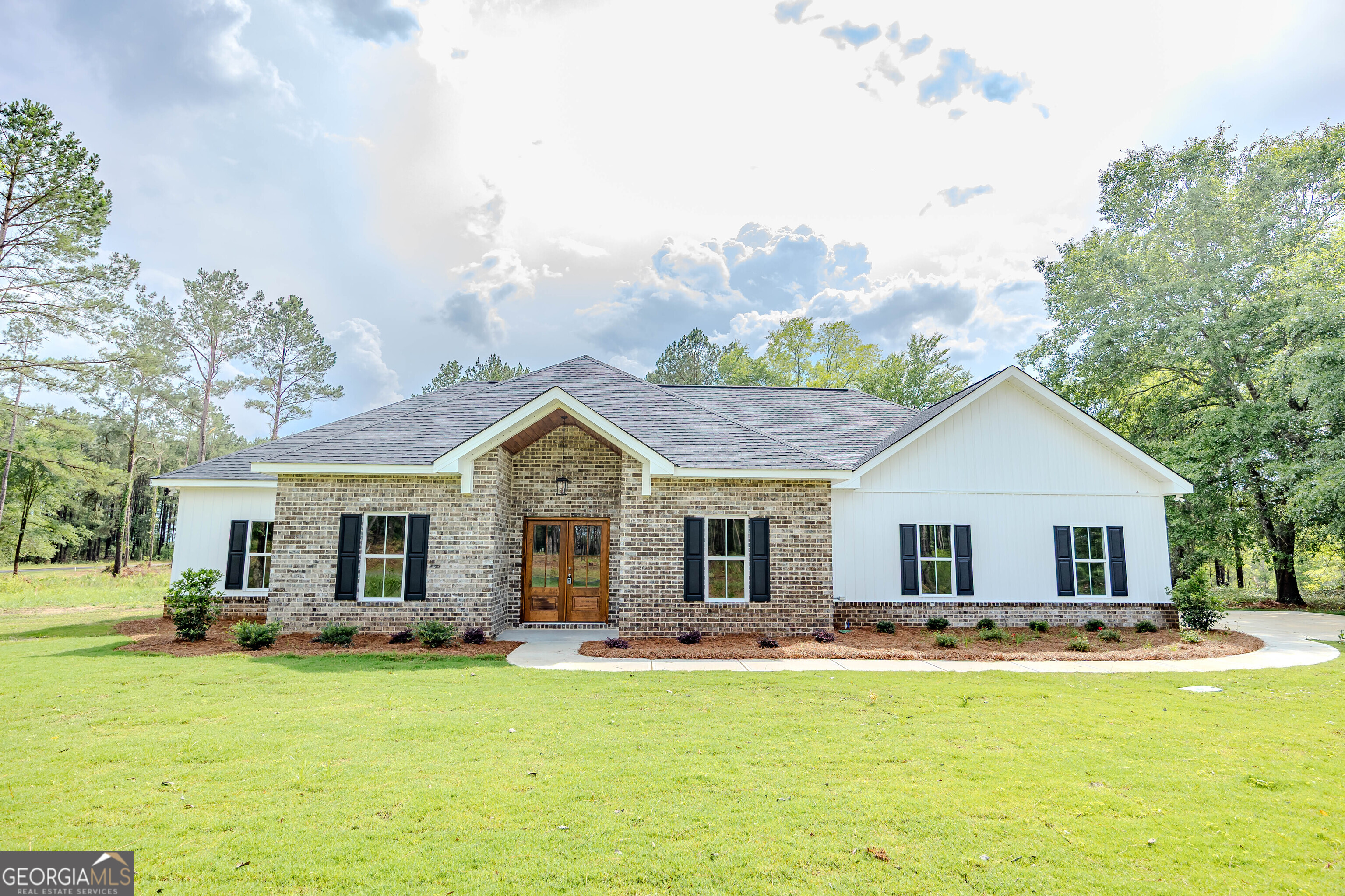 905 Sweet Magnolia Circle Dublin, GA 31021 - Photo 1 of 79