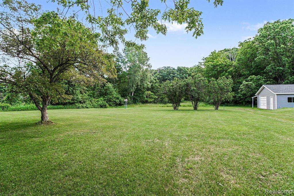 9100 Pine Knob Road Clarkston, MI 48348 - Photo 43 of 54