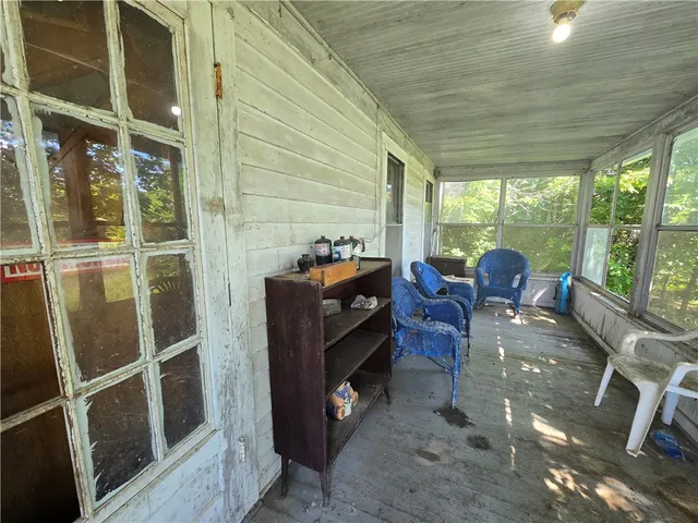 $69,900 | 5018 Highway 31, Clay, NY 13041