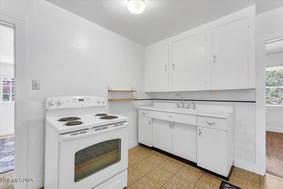 1145 Seminary Avenue Reno, NV 89503 - Photo 16 of 33 19-1145 Seminary Ave Reno NV 89503 (19 o