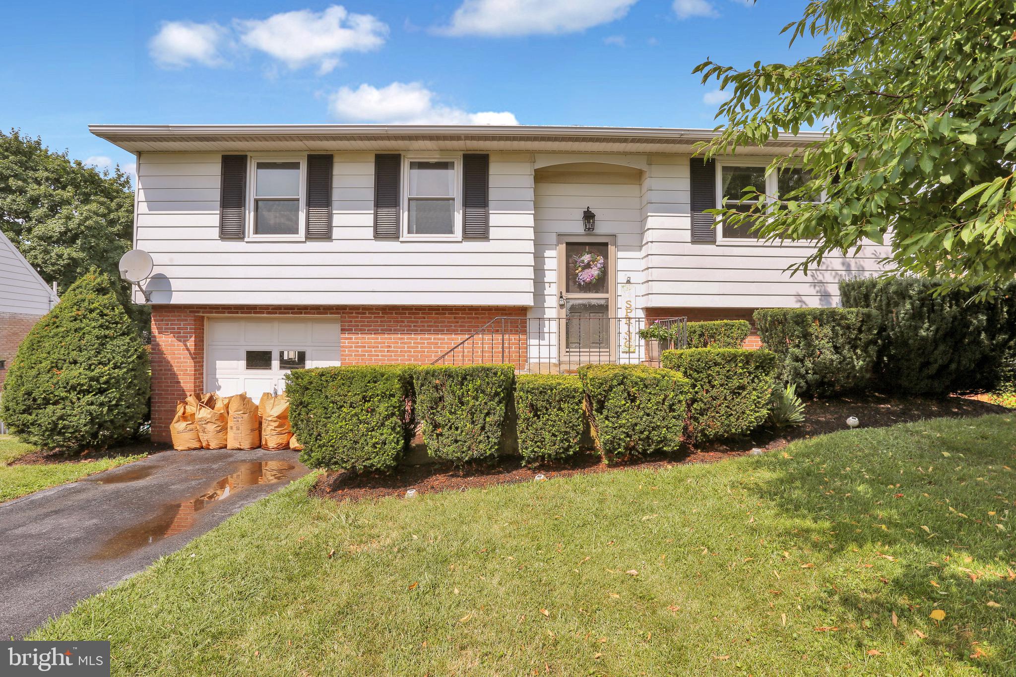 655 High Boulevard Reading, PA 19607 - Photo 1 of 24
