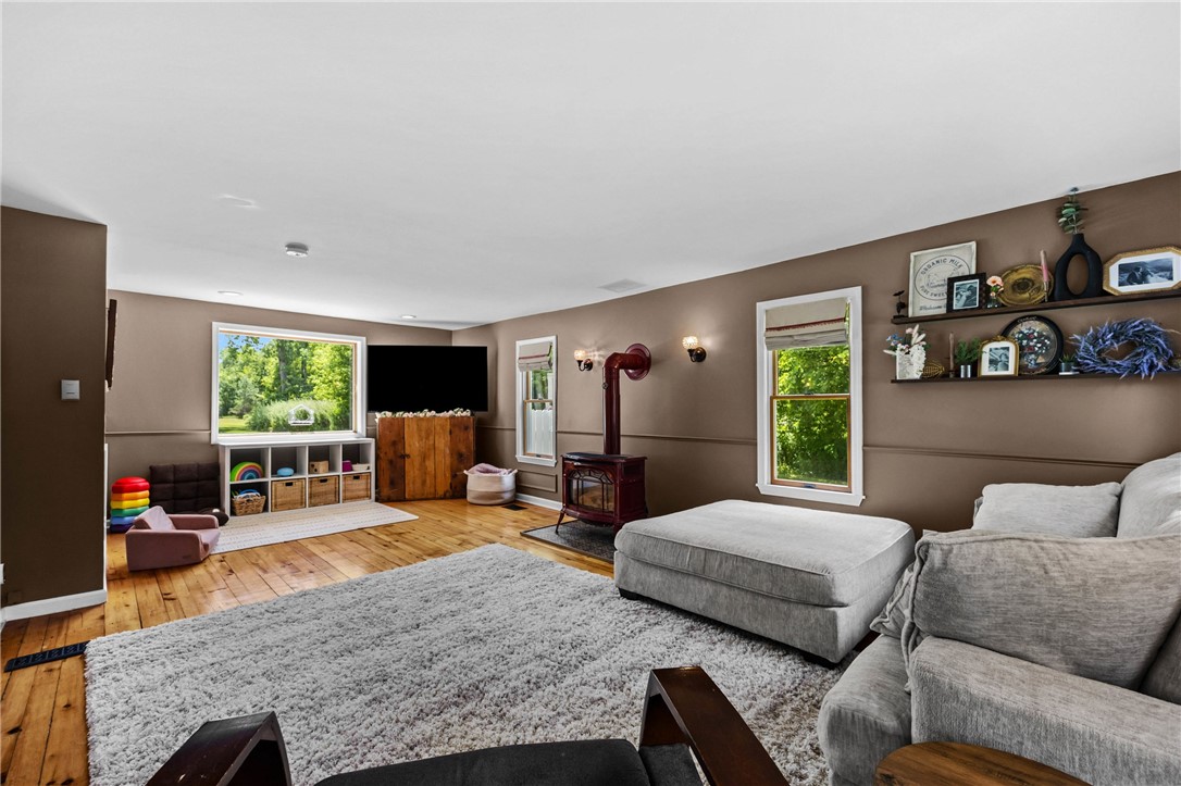 956 Willits Road Ontario, NY 14519 - Photo 14 of 48 Gallery Image 14