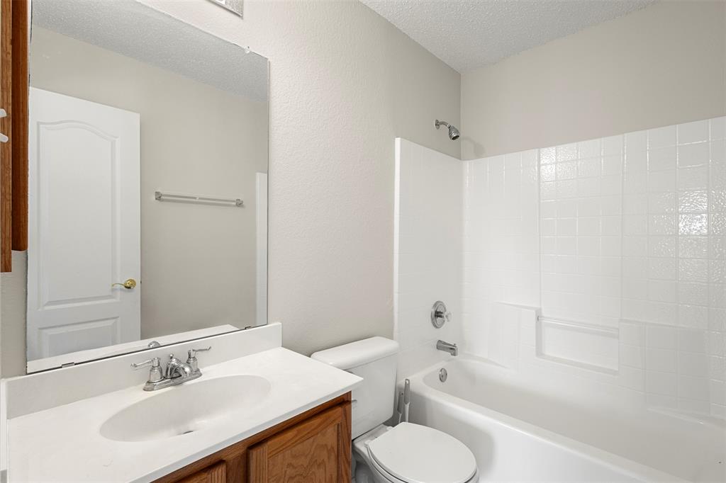 308 Valley Ridge Drive Red Oak, TX 75154 - Photo 16 of 24