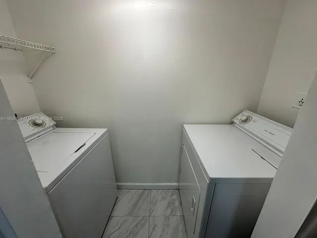 $2,150 | 610 South Park Road, Unit 271, Hollywood, FL 33021