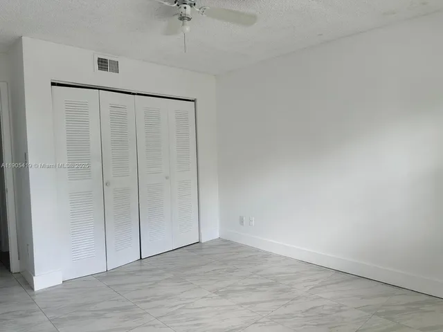 $2,150 | 610 South Park Road, Unit 271, Hollywood, FL 33021