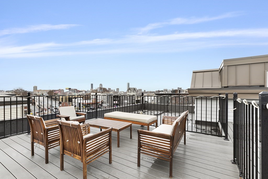 15 Preble Street, Unit 5 Boston, MA 02127 - Photo 9 of 11