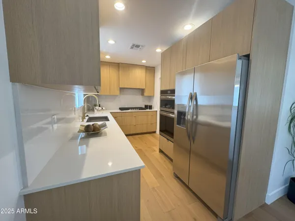 $649,990 | 502 East Osborn Road, Phoenix, AZ 85012