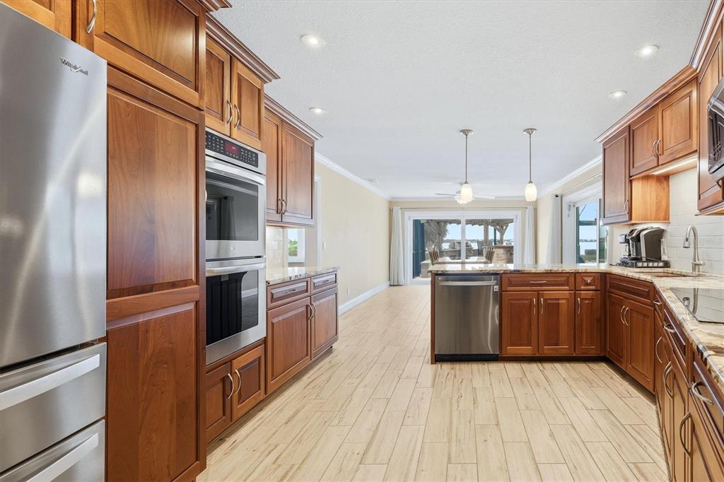 6065 Manasota Key Road Englewood, FL 34223 - Photo 31 of 97