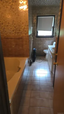 a bathroom with a toilet