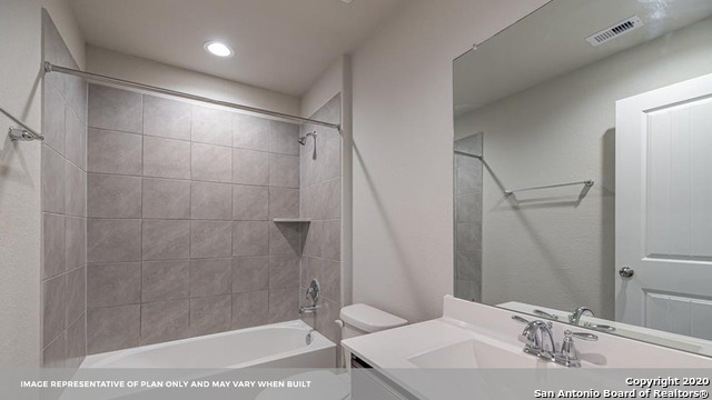 707 Wild Olive Way Seguin, TX 78155 - Photo 3 of 28