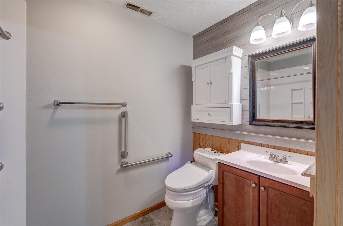 909 Park, Unit 101 Oregon, WI 53575 - Photo 32 of 44