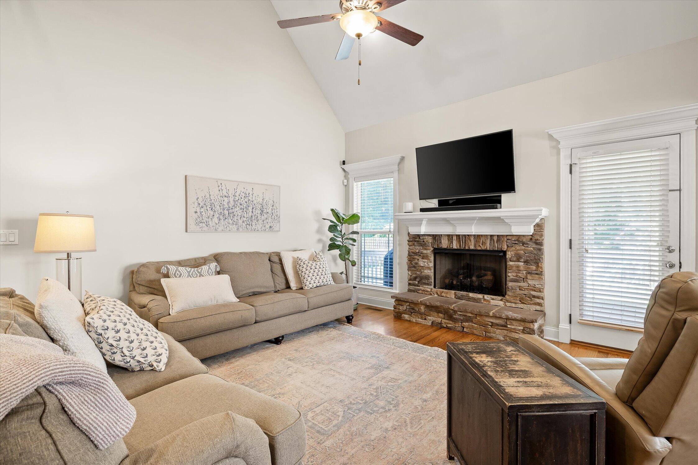 8462 Flower Branch Chattanooga, TN 37421 - Photo 17 of 36 23-Flower-37