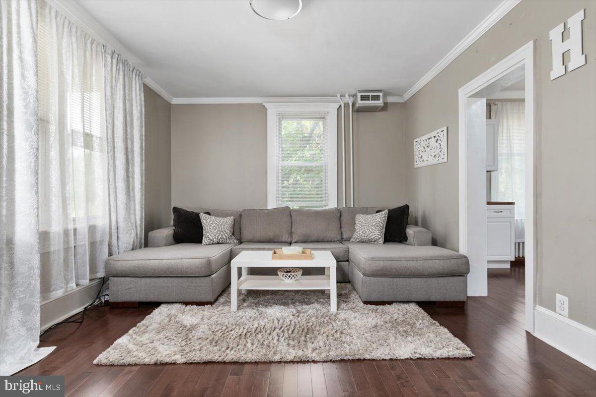 1617 Desoto Road Baltimore, MD 21230 - Photo 3 of 35 Gallery Image 3