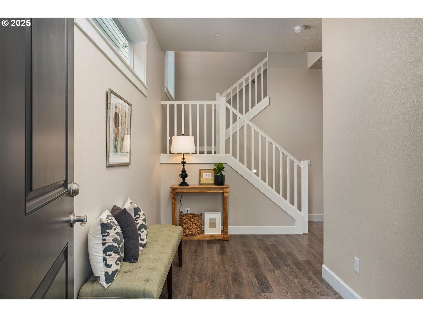 8144 Southwest Oldham Drive Beaverton, OR 97007 - Photo 3 of 33 a view of entryway with wooden floor