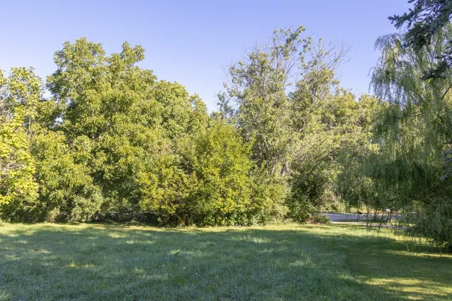 $360,000 | 10520 Cemetery Road, Pecatonica, IL 61063