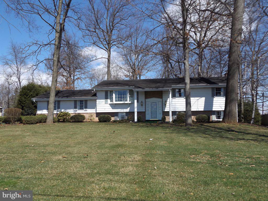 4015 Nolt Road Landisville, PA 17538 - Photo 4 of 48 Gallery Image 4