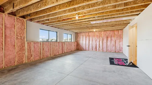 $528,305 | 6214 College Avenue, Davenport, IA 52807