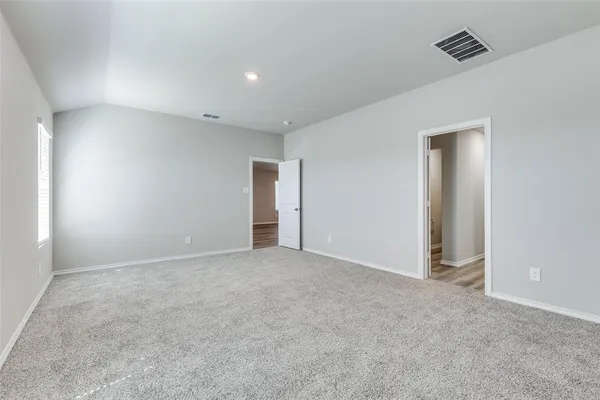 $2,400 | 269 Cal Frd Drive, Justin, TX 76247