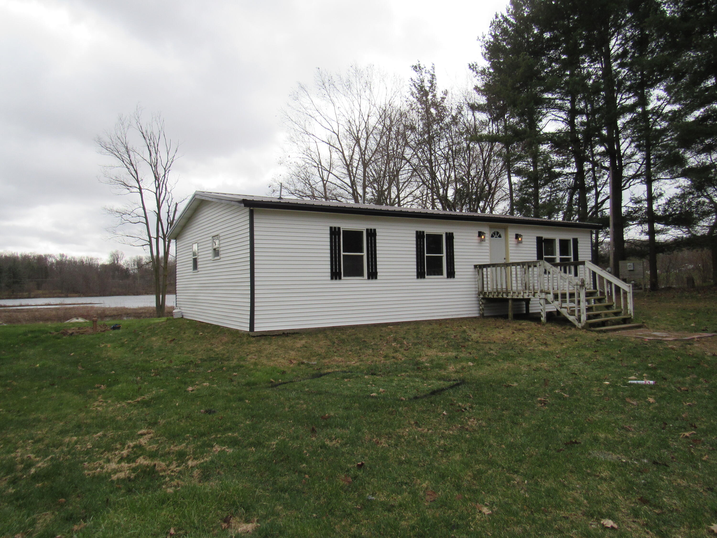 11905 Dutch Settlement Road Marcellus, MI 49067 - Photo 2 of 12 IMG_3261