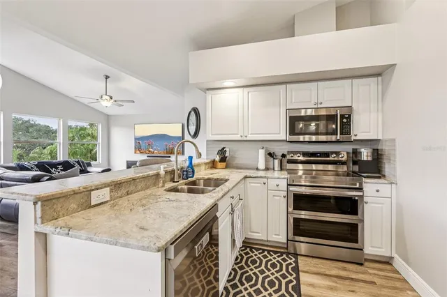 $799,900 | 9212 River Cove Drive, Riverview, FL 33578