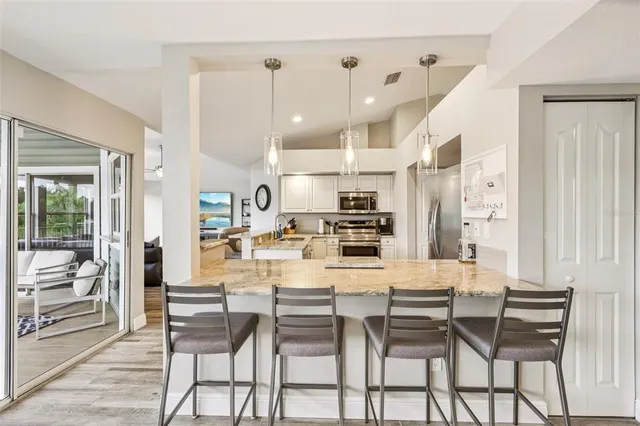 $799,900 | 9212 River Cove Drive, Riverview, FL 33578