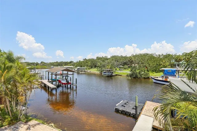 $799,900 | 9212 River Cove Drive, Riverview, FL 33578