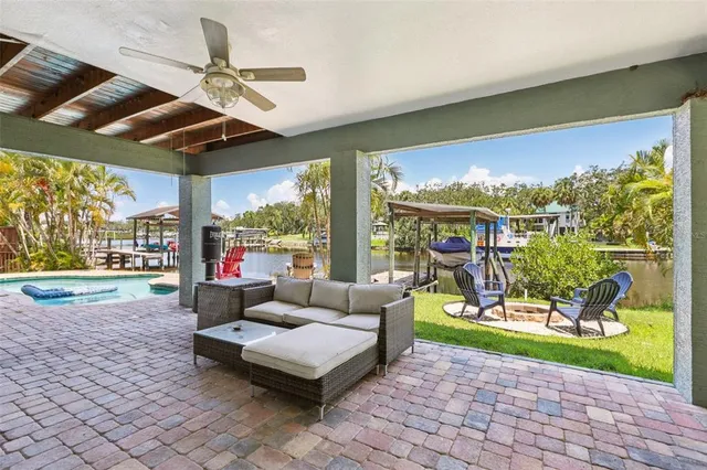 $799,900 | 9212 River Cove Drive, Riverview, FL 33578