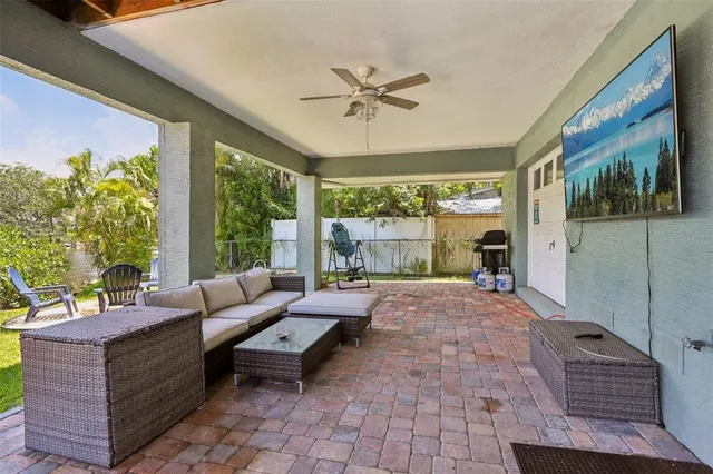 $799,900 | 9212 River Cove Drive, Riverview, FL 33578
