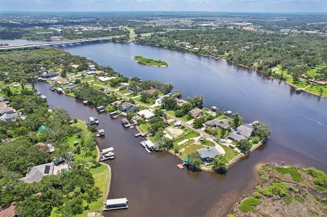 $799,900 | 9212 River Cove Drive, Riverview, FL 33578