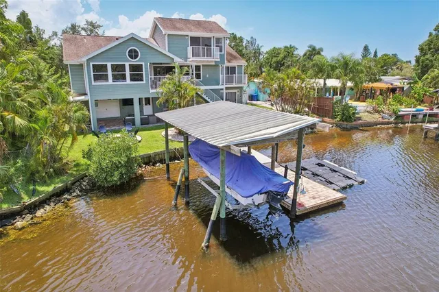 $799,900 | 9212 River Cove Drive, Riverview, FL 33578