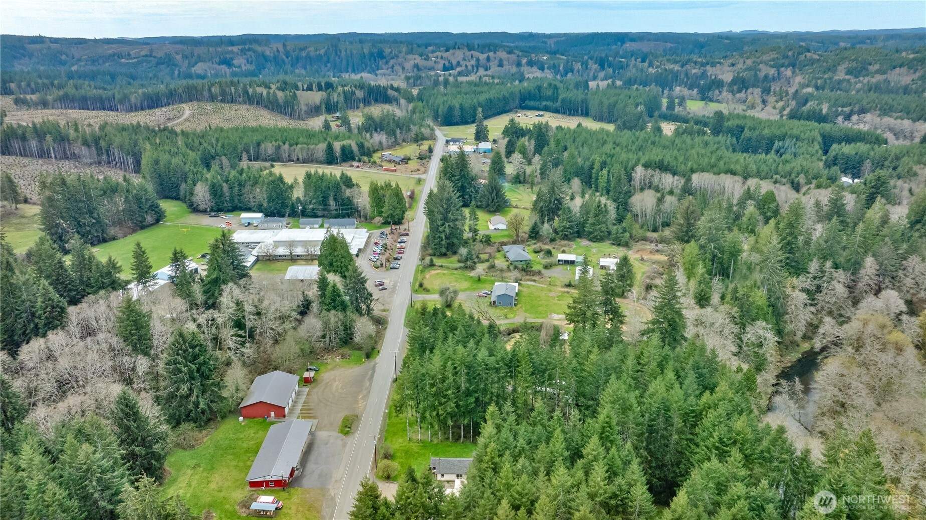 4653 Wishkah Road Aberdeen, WA 98520 - Photo 27 of 33