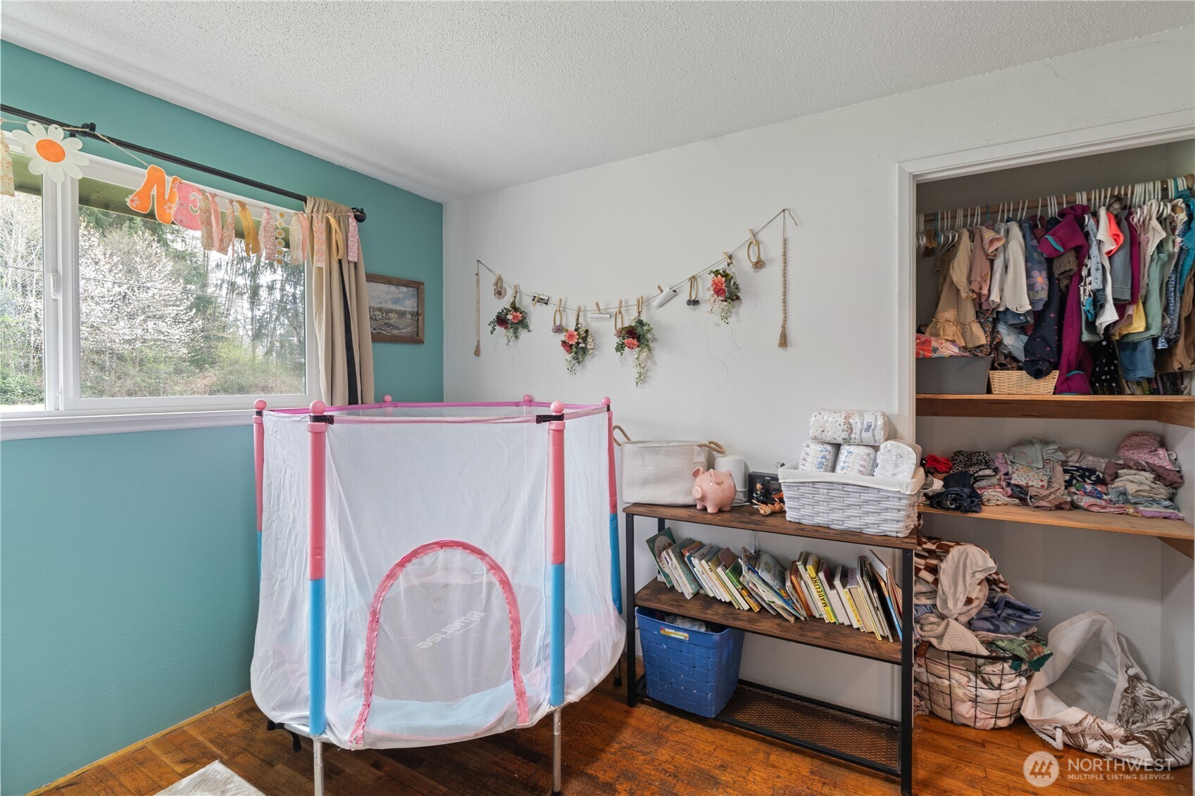 4653 Wishkah Road Aberdeen, WA 98520 - Photo 9 of 33