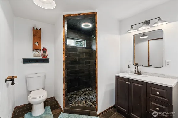 $365,000 | 4653 Wishkah Road, Aberdeen, WA 98520