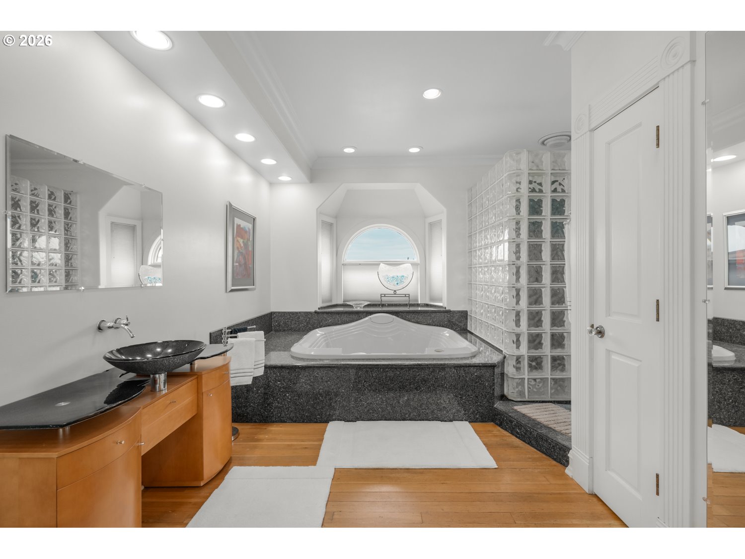 233 Southeast 4th Street Pendleton, OR 97801 - Photo 11 of 45