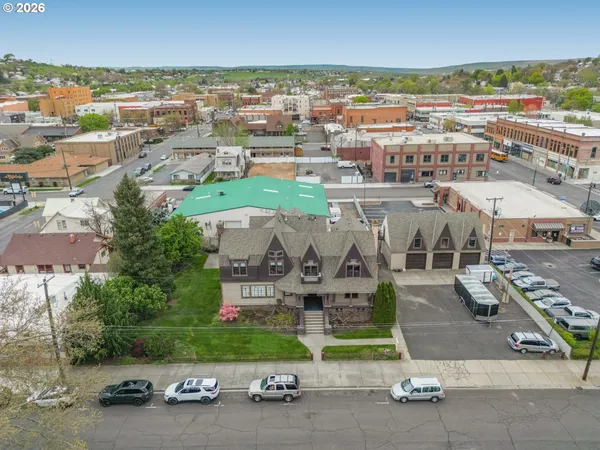 $950,000 | 233 Southeast 4th Street, Pendleton, OR 97801