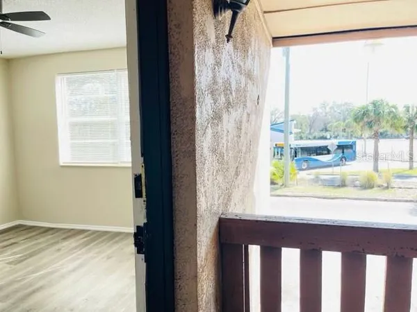 $1,175 | 9013 Westchester Circle, Unit 27, Tampa, FL 33604