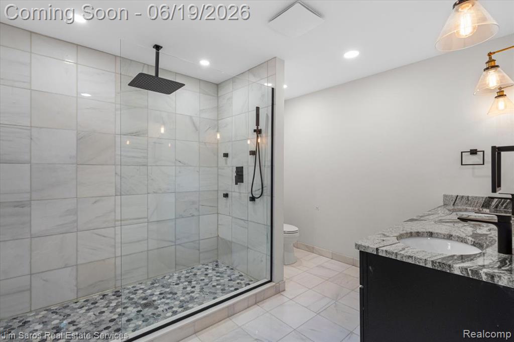 615 Lakepointe Street Grosse Pointe, MI 48230 - Photo 18 of 34