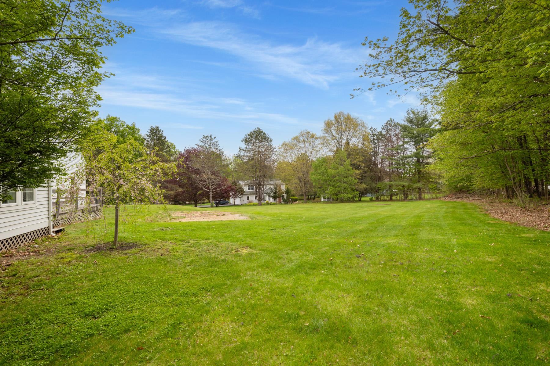 3 Coach Road Stratham, NH 03885 - Photo 4 of 44