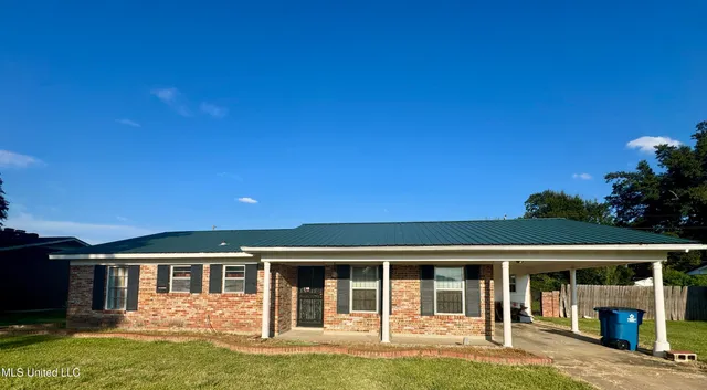 $89,000 | 1576 Wisteria Drive, Clarksdale, MS 38614