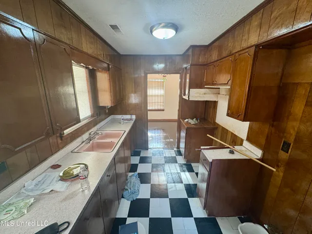 $89,000 | 1576 Wisteria Drive, Clarksdale, MS 38614