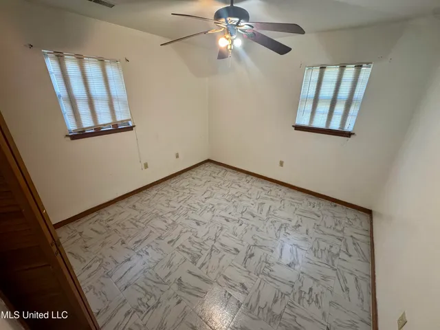 $89,000 | 1576 Wisteria Drive, Clarksdale, MS 38614