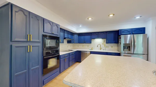 $449,900 | 6799 County Road 554 South, Newburgh, IN 47630