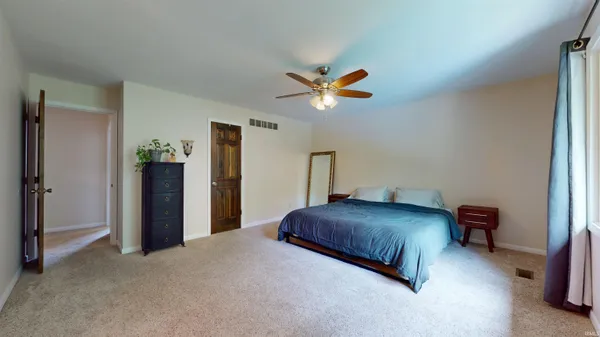 $449,900 | 6799 County Road 554 South, Newburgh, IN 47630