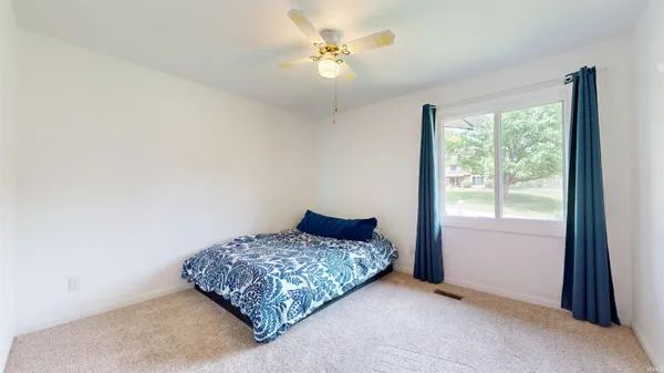 $449,900 | 6799 County Road 554 South, Newburgh, IN 47630